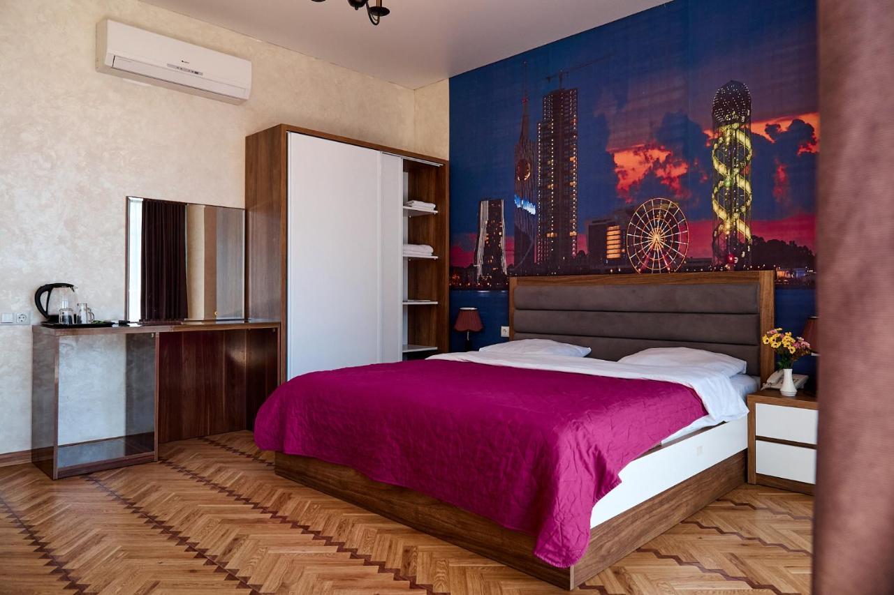Hotel Lord Batumi Exteriér fotografie